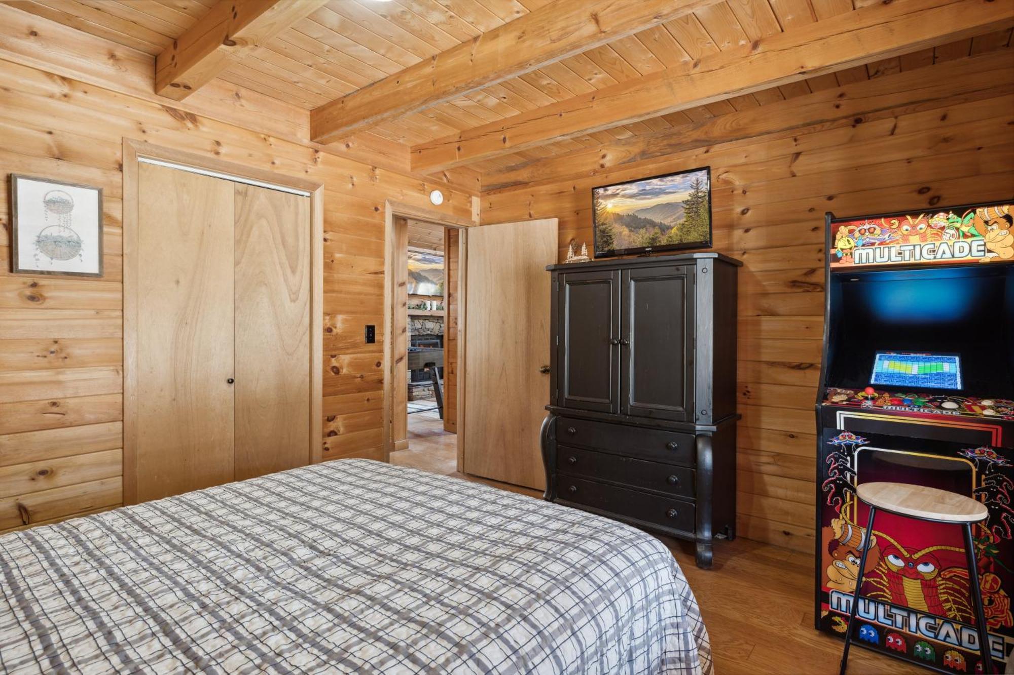 Cozy Family Friendly Cabin With Hot Tub, Near Gatlinburg, Pigeon Forge, Dollywood Sevierville Zewnętrze zdjęcie